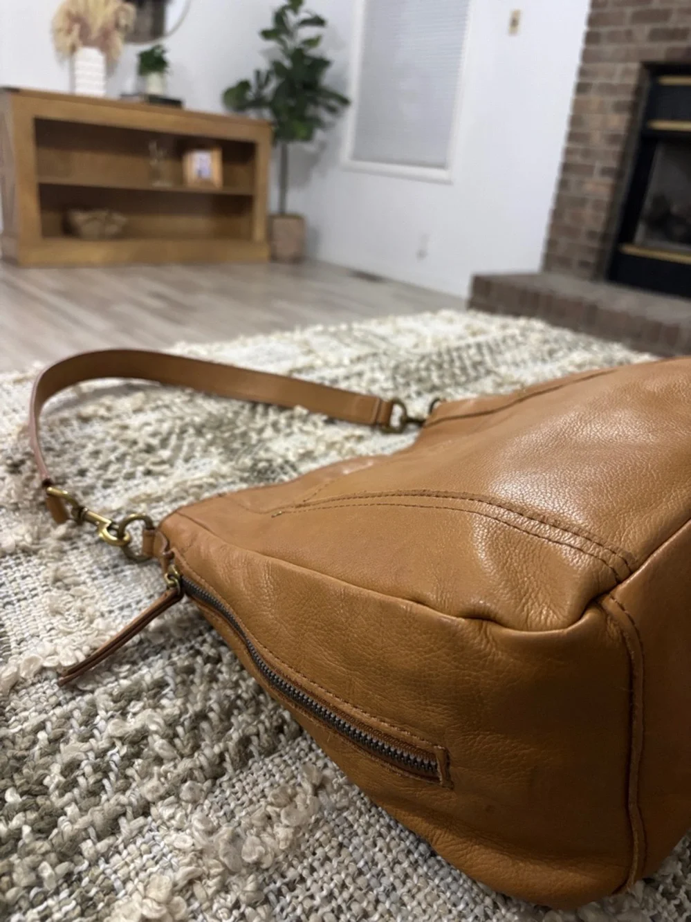 American Leather Co. Austin Classic Hobo Shoulder‎ Bag